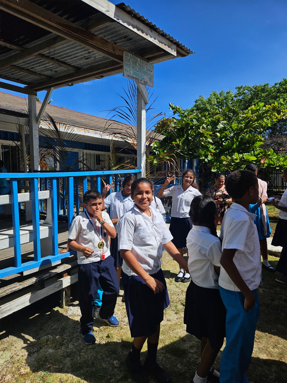 Food Distribution in Jose Santos Guardiola - August 25, 2026 gallery preview